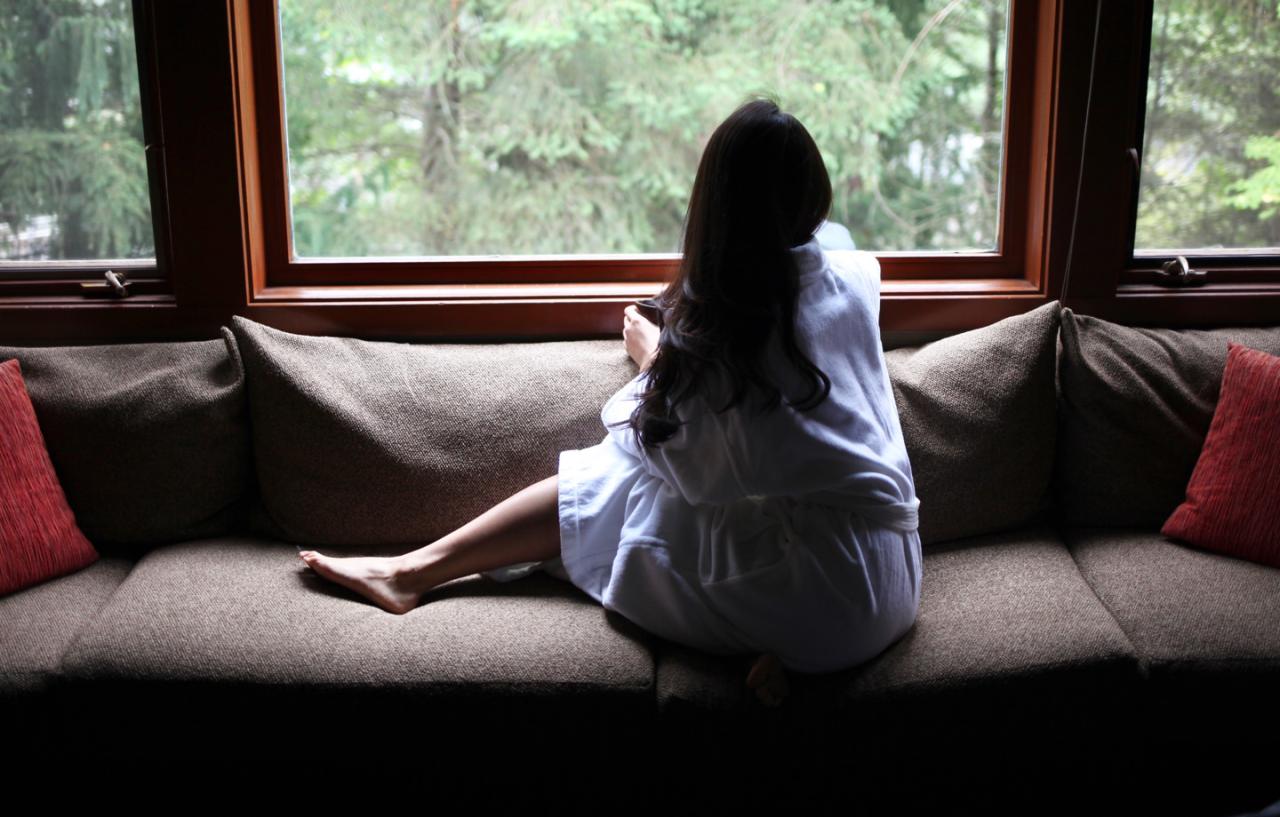 Ways To Cultivate Mindfulness In Busy Environments