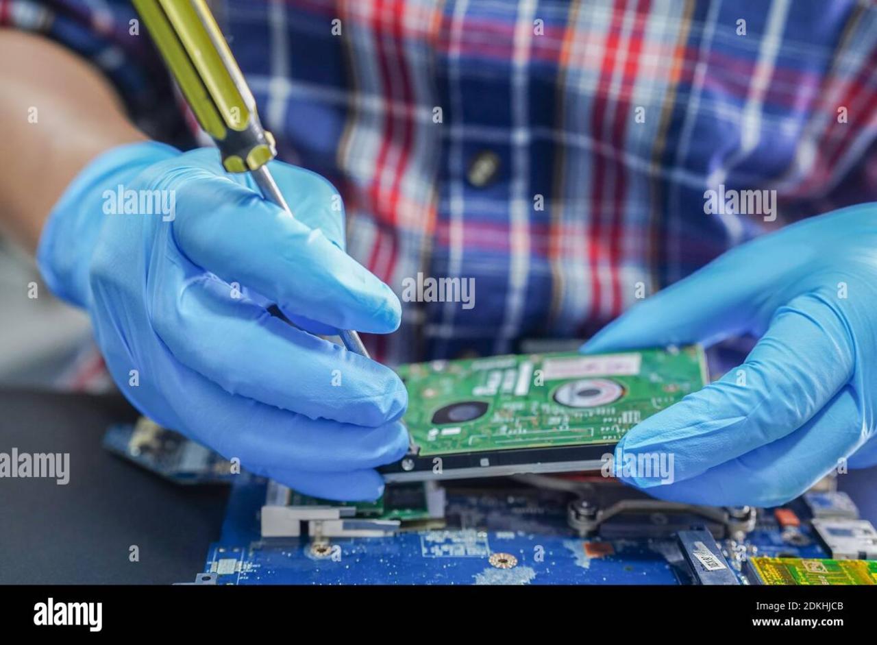 How To Properly Clean And Maintain Computer Hardware
