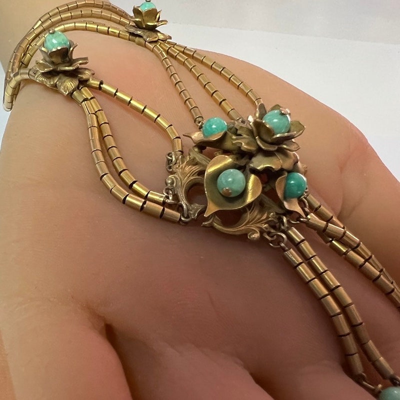 What Are The Differences Between Fine And Costume Jewelry