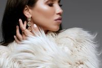What Are The Most Popular Jewelry Trends This Year Unveiled